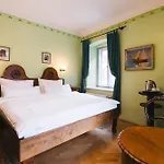 Ξενοδοχείο Leonardo