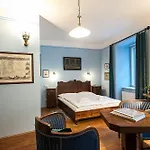 Hotel Leonardo