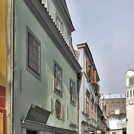 李奥纳多酒店 酒店