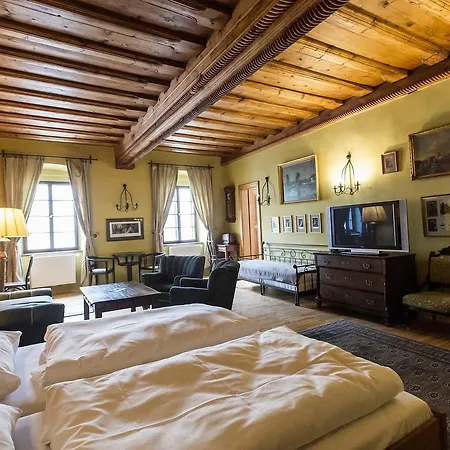 李奥纳多酒店 3* Český Krumlov